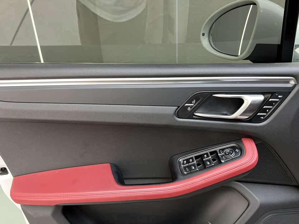 Porsche Macan Porsche Macan
