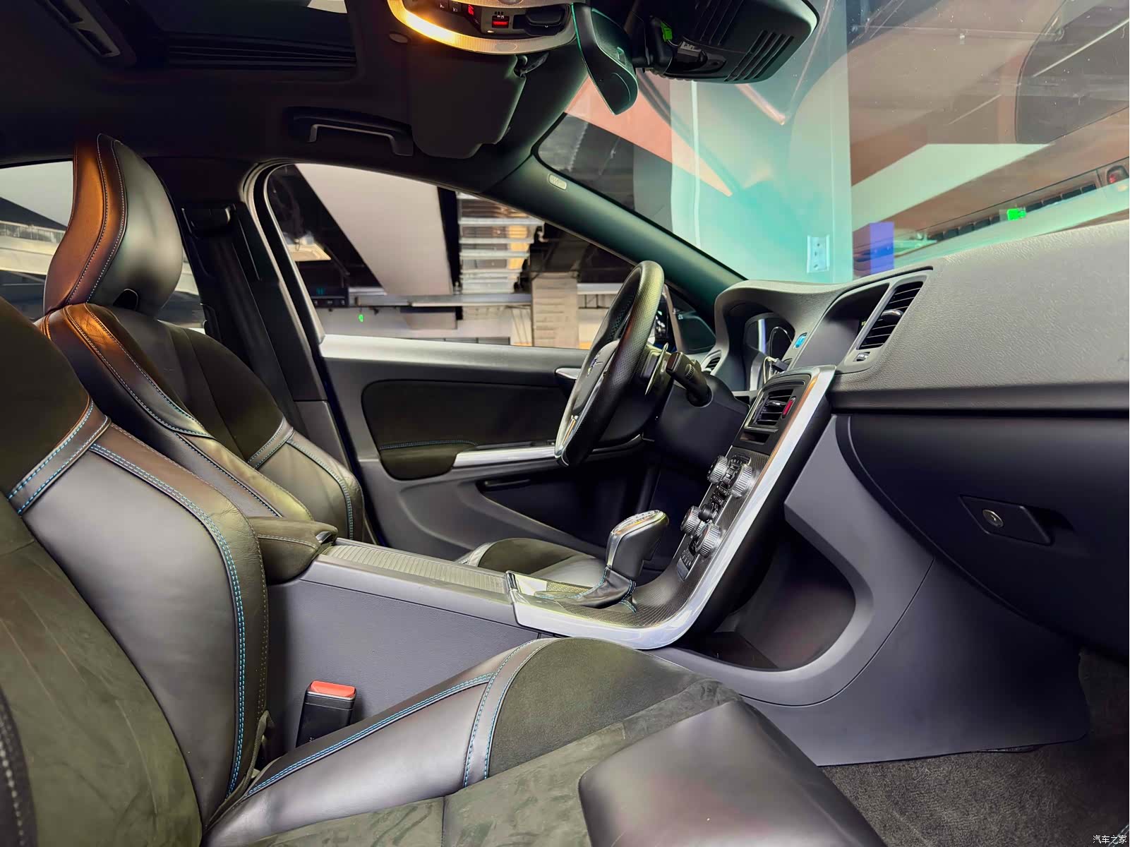 Volvo S60, 2017 12