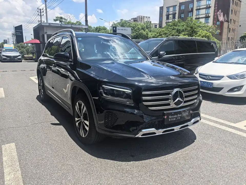 Mercedes-Benz GLB