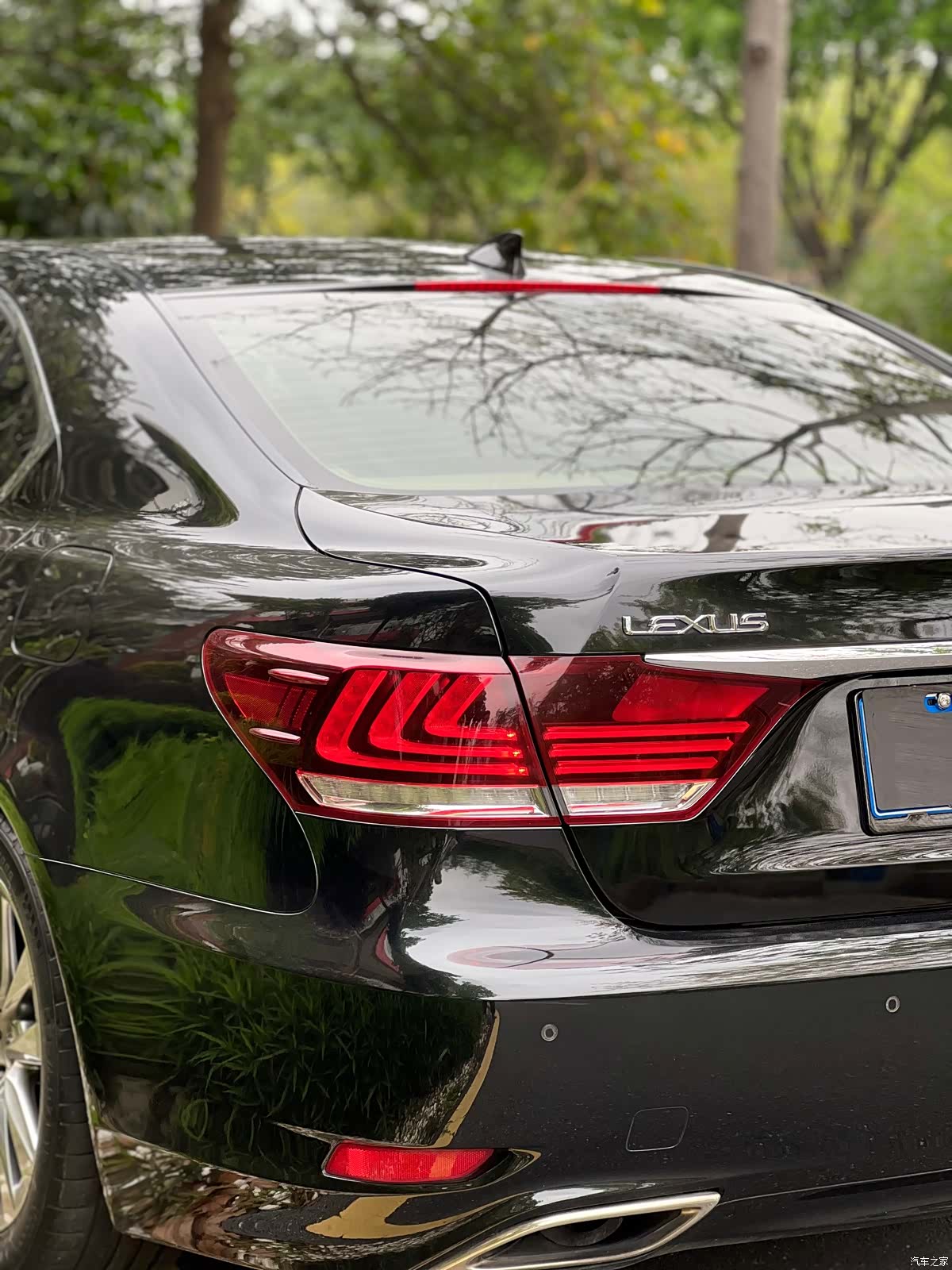 Lexus LS, 2015 29