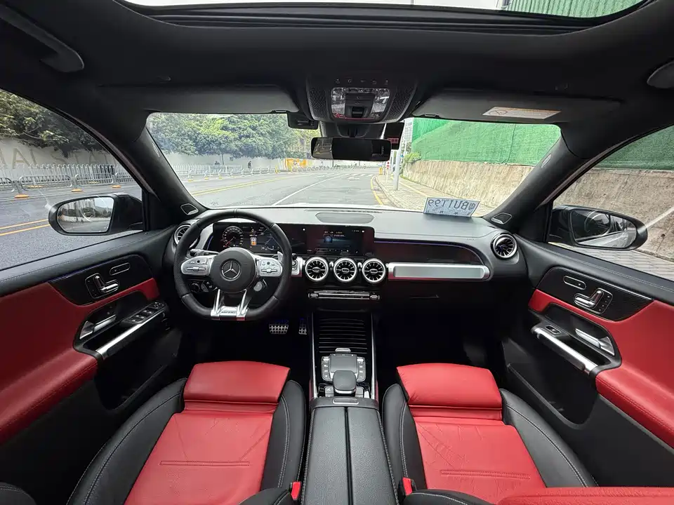 Mercedes-Benz GLB AMG