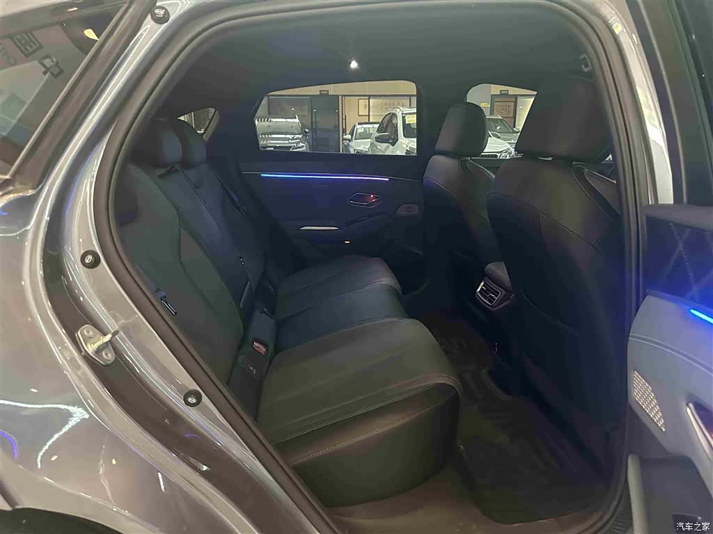 BYD Qin, 2025 11