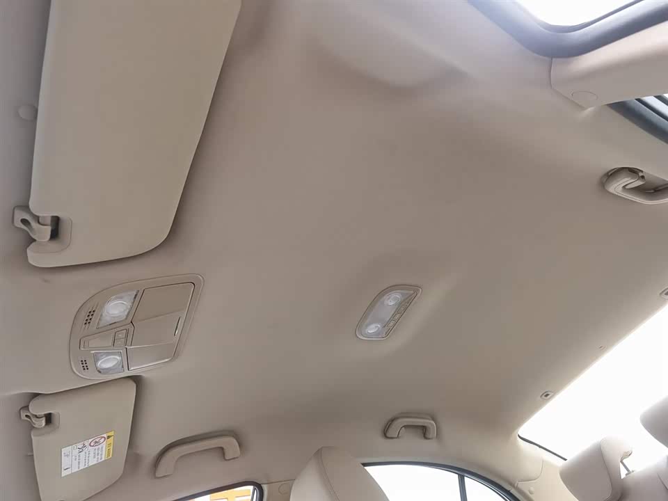 Geely Emgrand Geely Emgrand