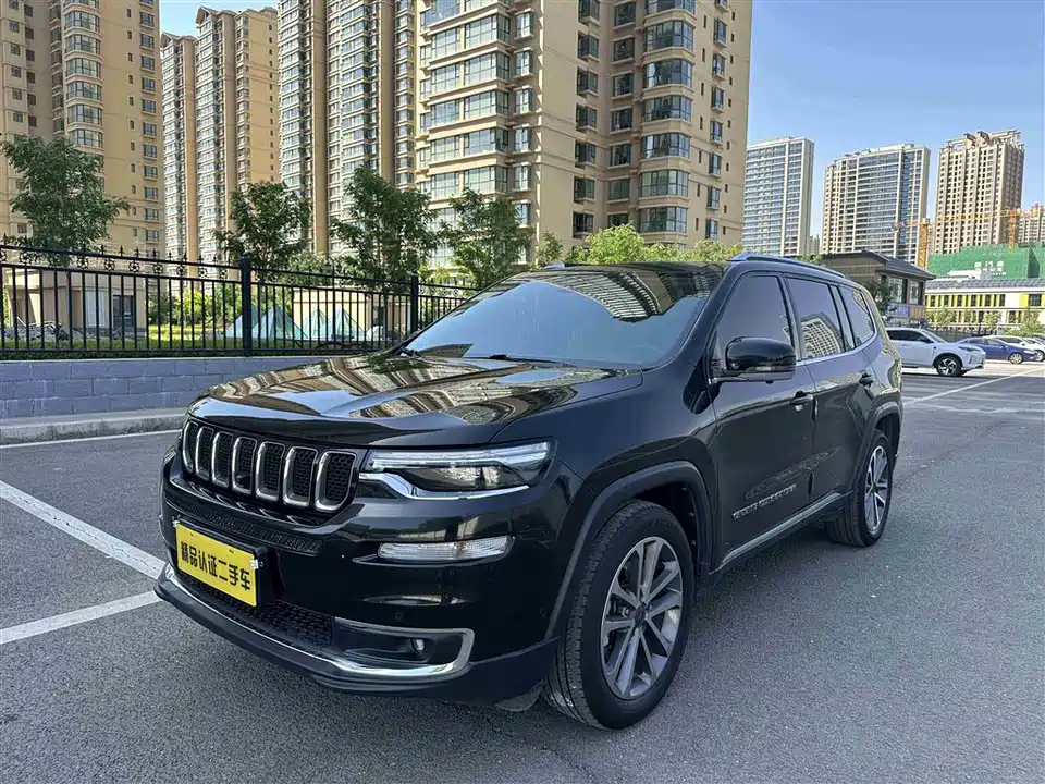 Jeep Grand Commander