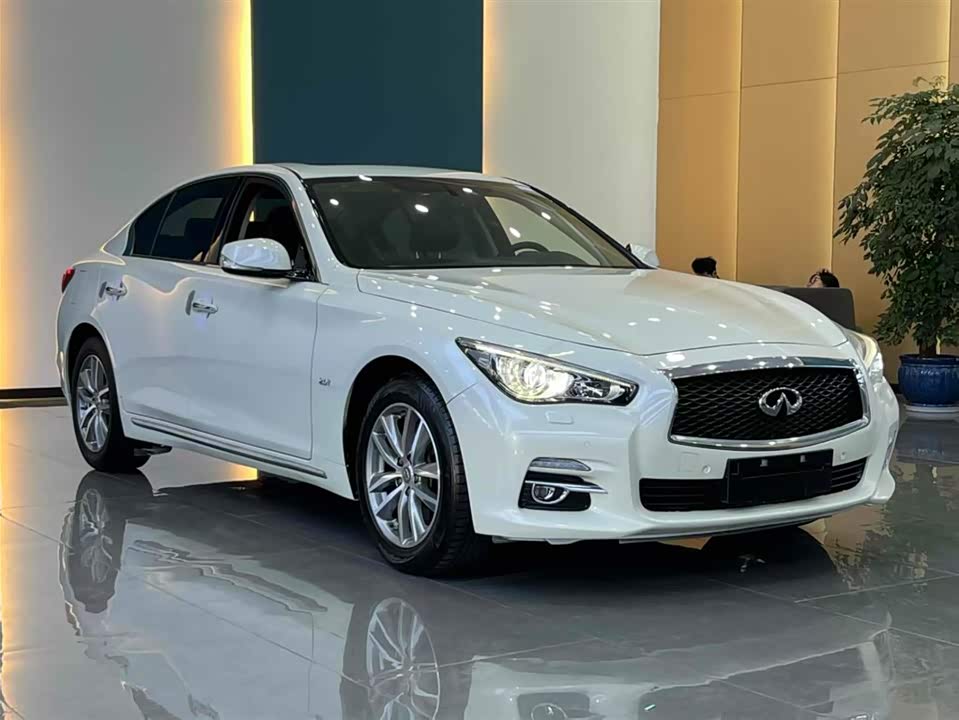 Infiniti Q50L Infiniti Q50L