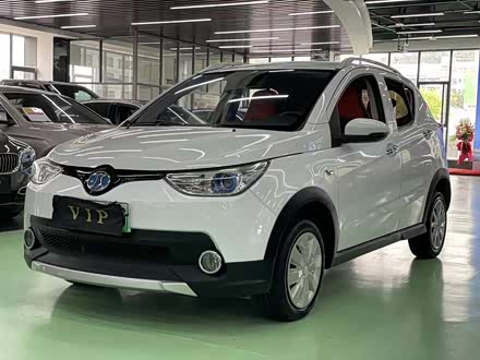 北汽新能源ec 2017款 ec200 灵动版8万公里/2018-04/深圳2.98万17.