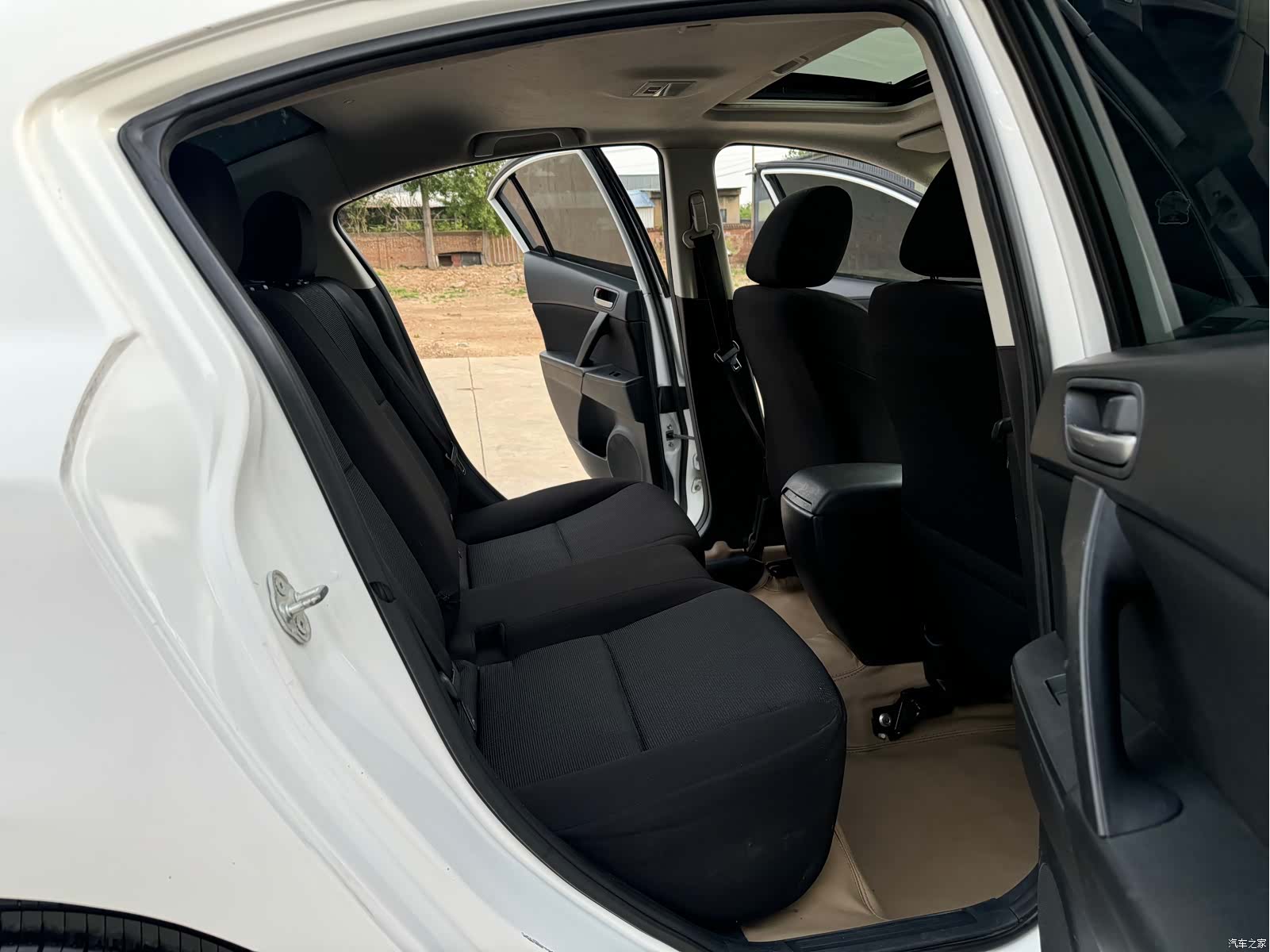 Mazda 3, 2013 14