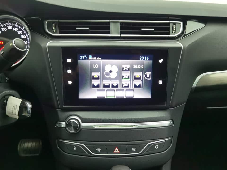 Peugeot 408 Peugeot 408