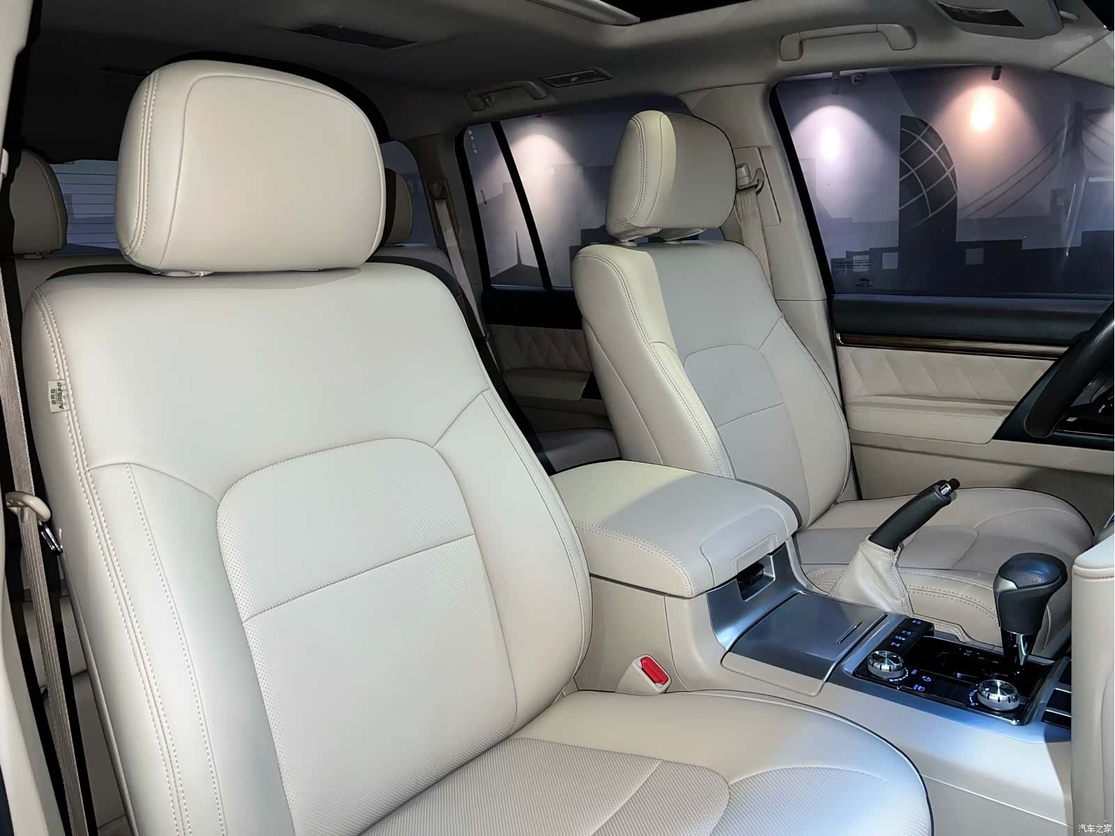 Toyota Land Cruiser, 2019 12
