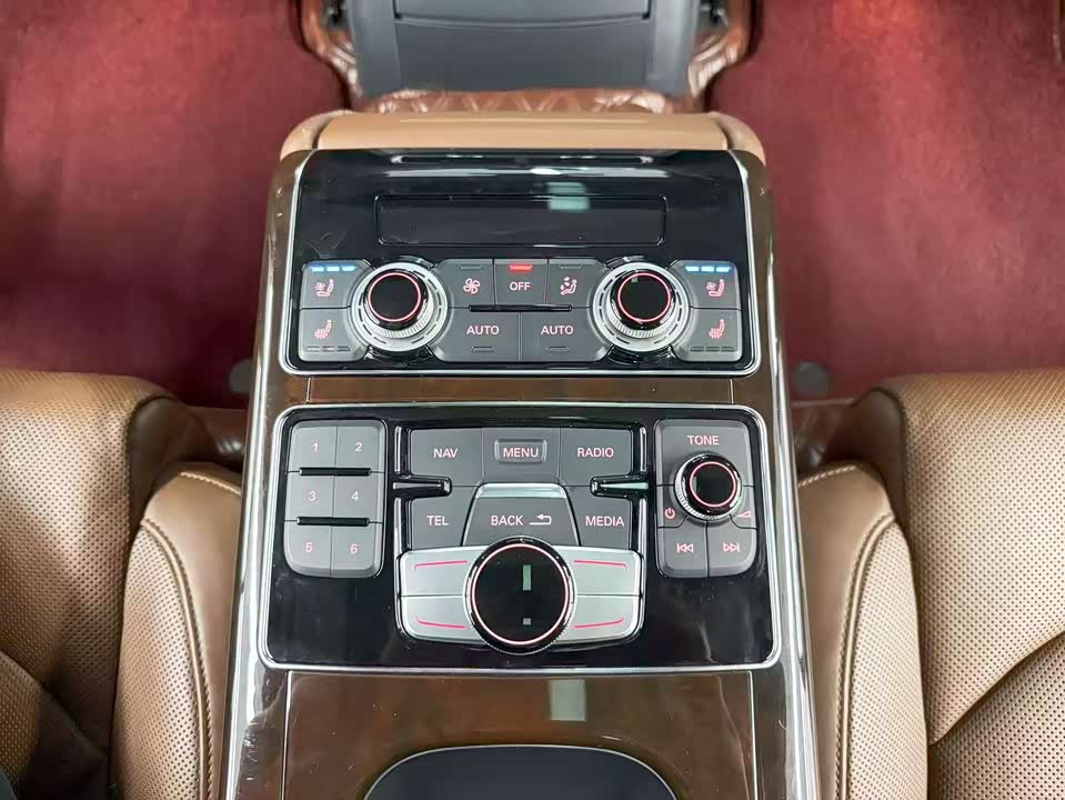 Audi A8 Audi A8