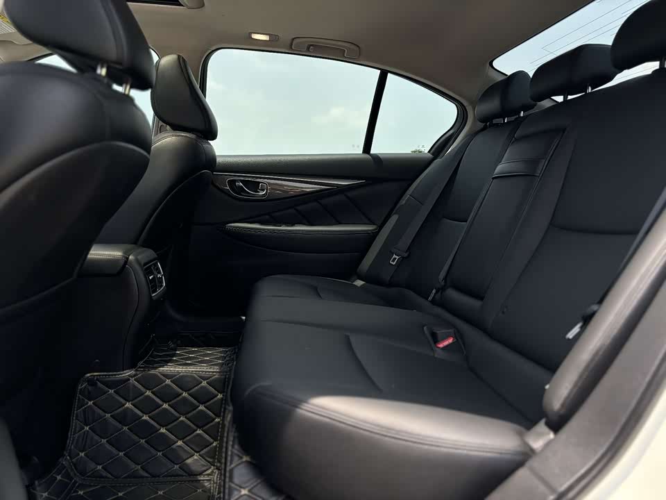 Infiniti Q50L Infiniti Q50L