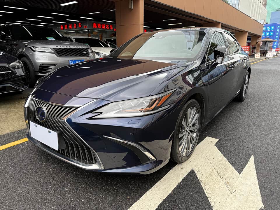 Lexus ES Lexus ES