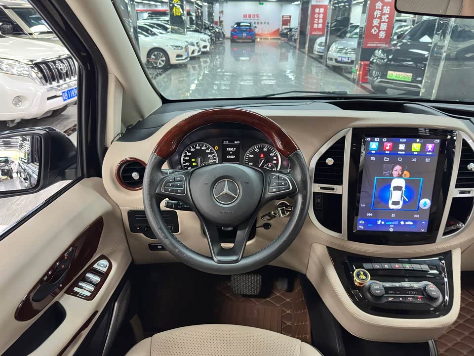 Mercedes-Benz Vito Mercedes-Benz Vito