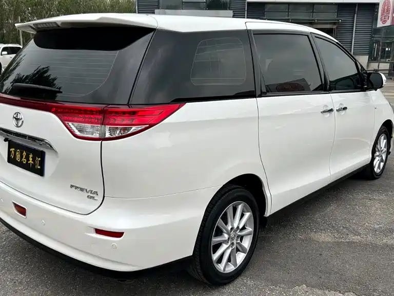 Toyota Previa