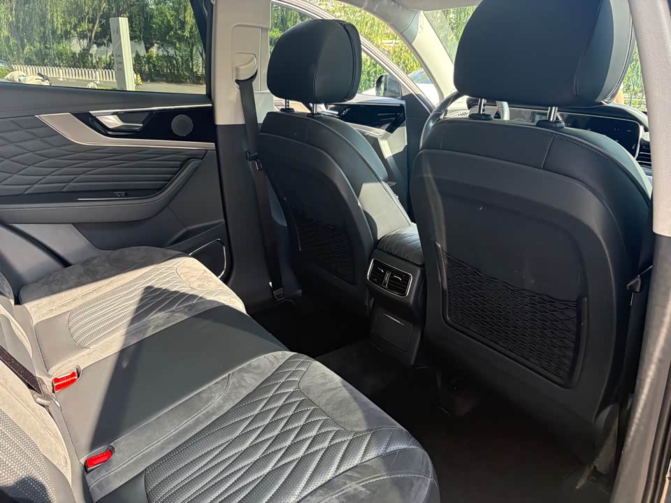Hongqi HS5 Hongqi HS5