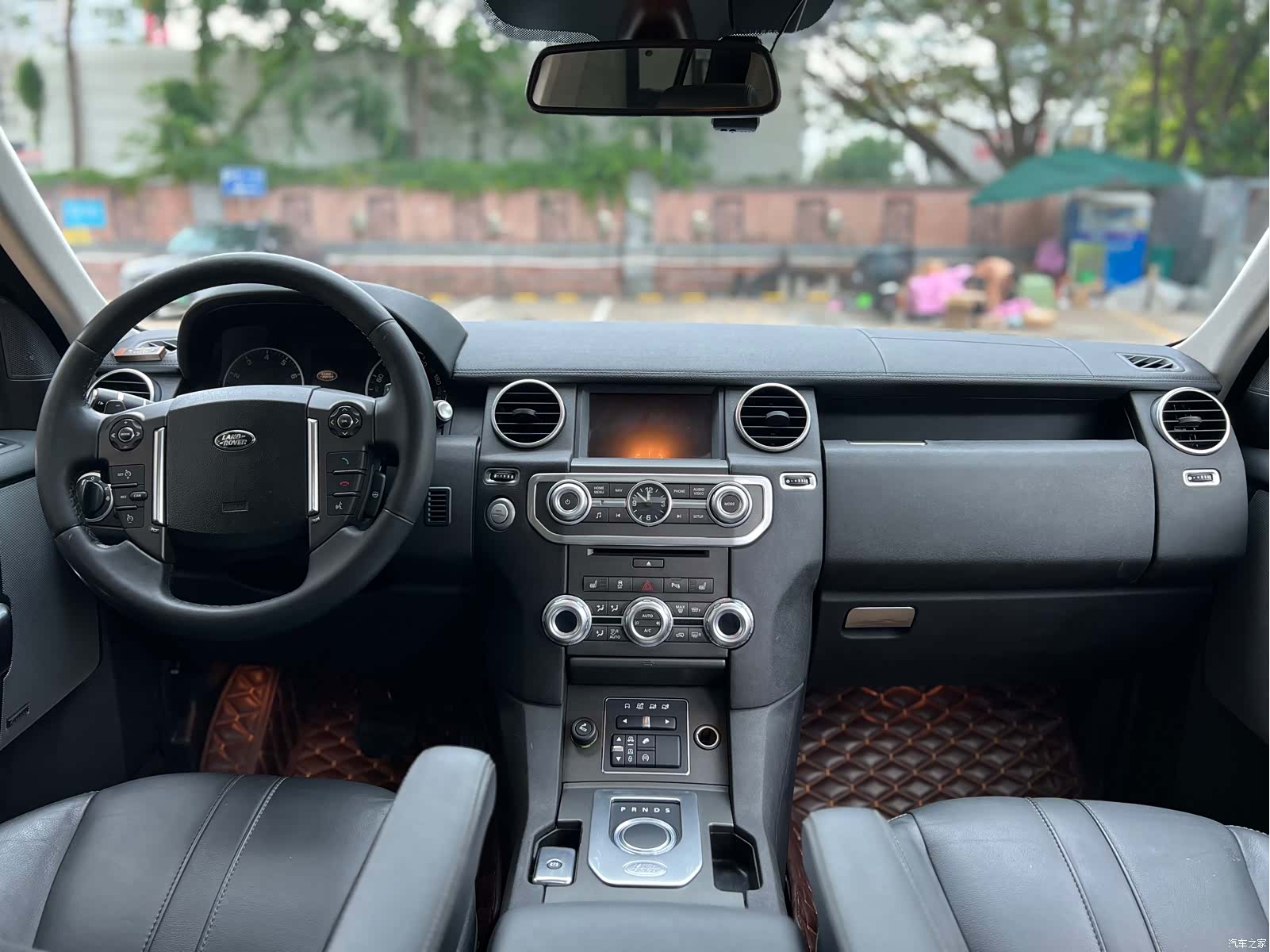 Land Rover Discovery, 2015 4