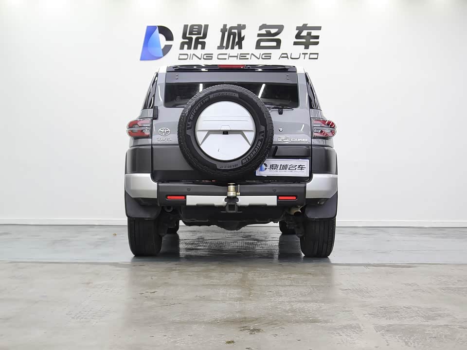 Toyota FJ Cool Luze Toyota FJ Cool Luze