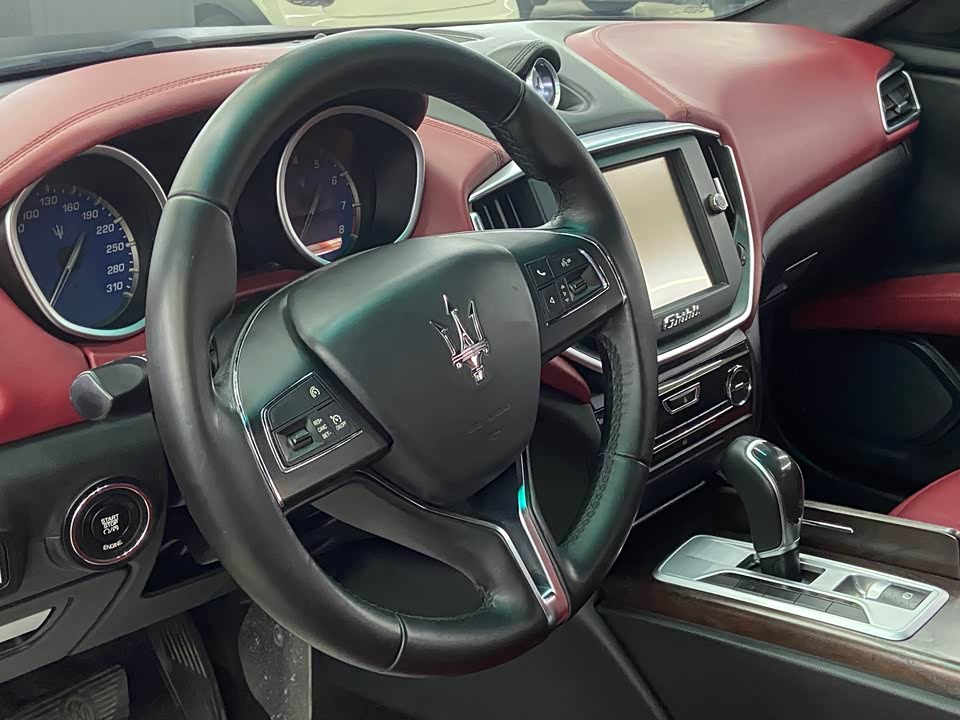 Maserati Ghibli Maserati Ghibli