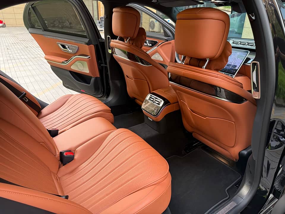Mercedes-Benz S-class Mercedes-Benz S-class