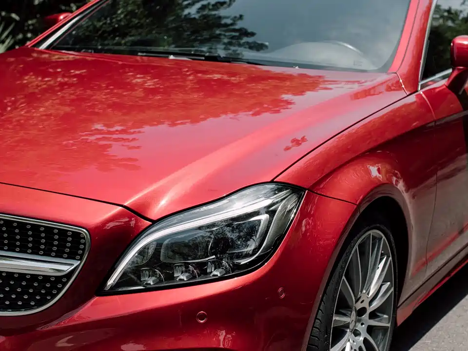 Mercedes-Benz CLS Mercedes-Benz CLS