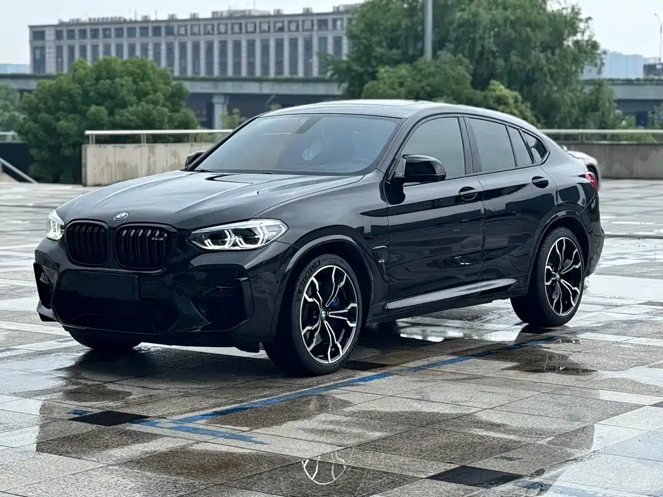 BMW X4 M