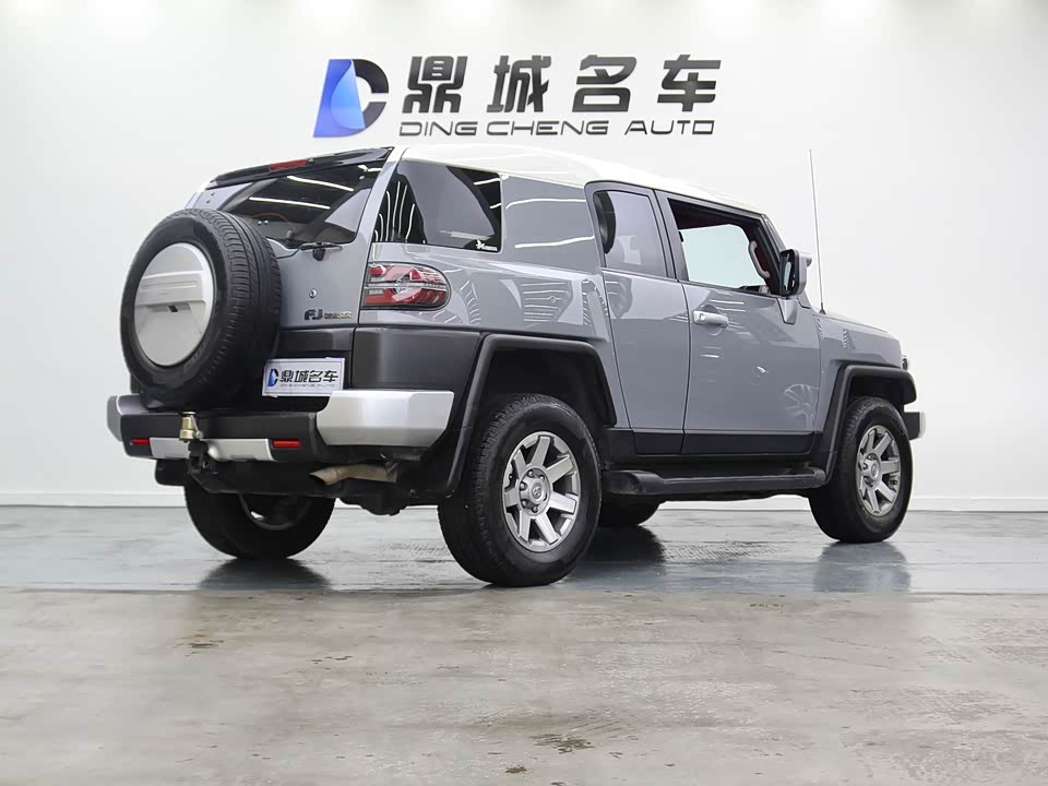 Toyota FJ Cool Luze Toyota FJ Cool Luze