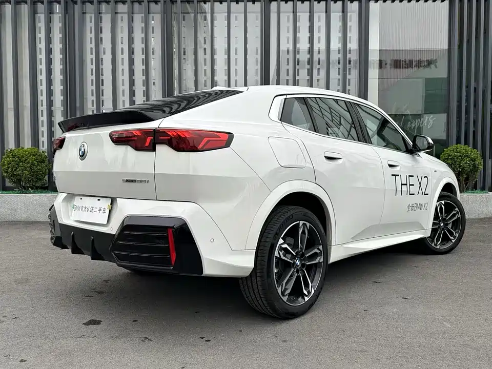 BMW X2
