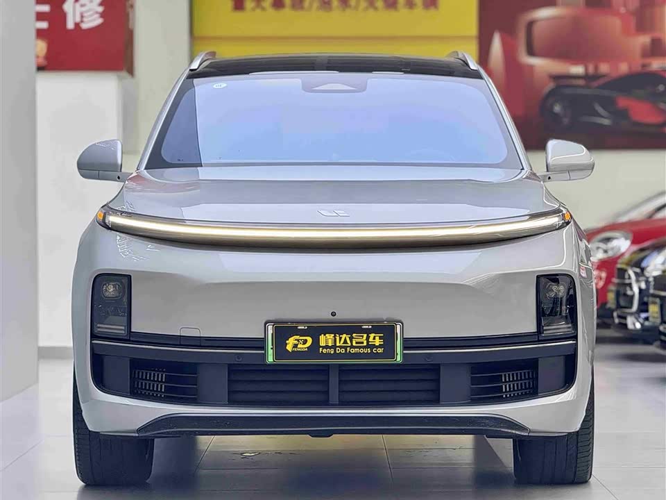 Li Auto Ideal L8