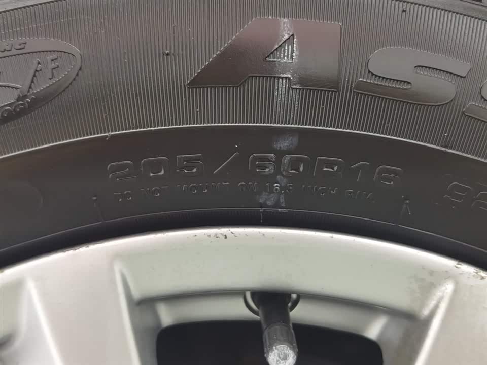 Mazda 3 Angkesaila