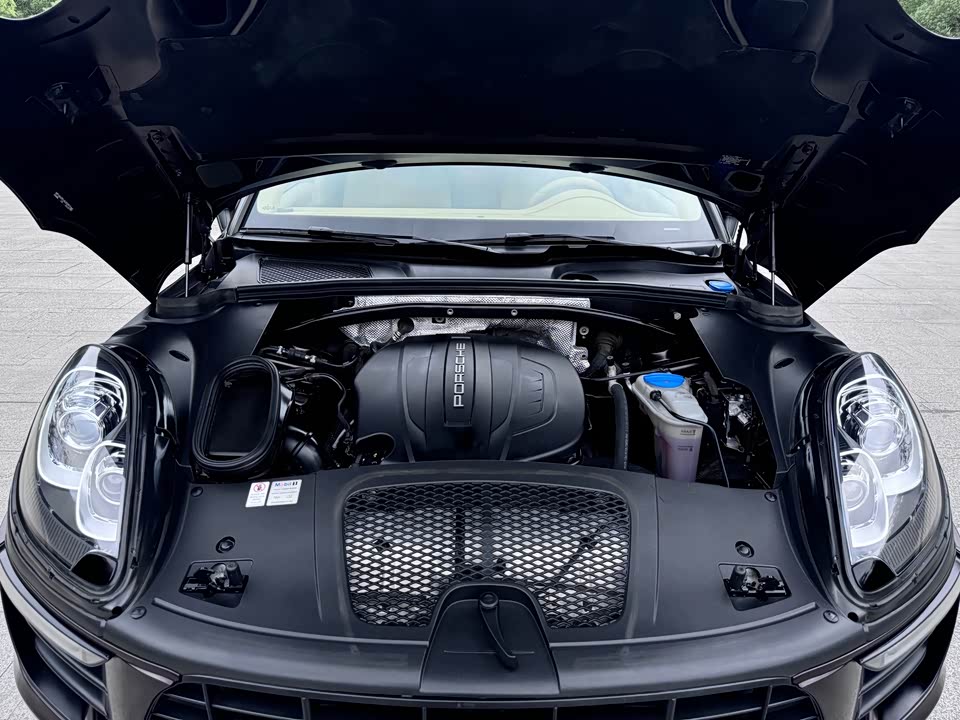 Porsche Macan Porsche Macan