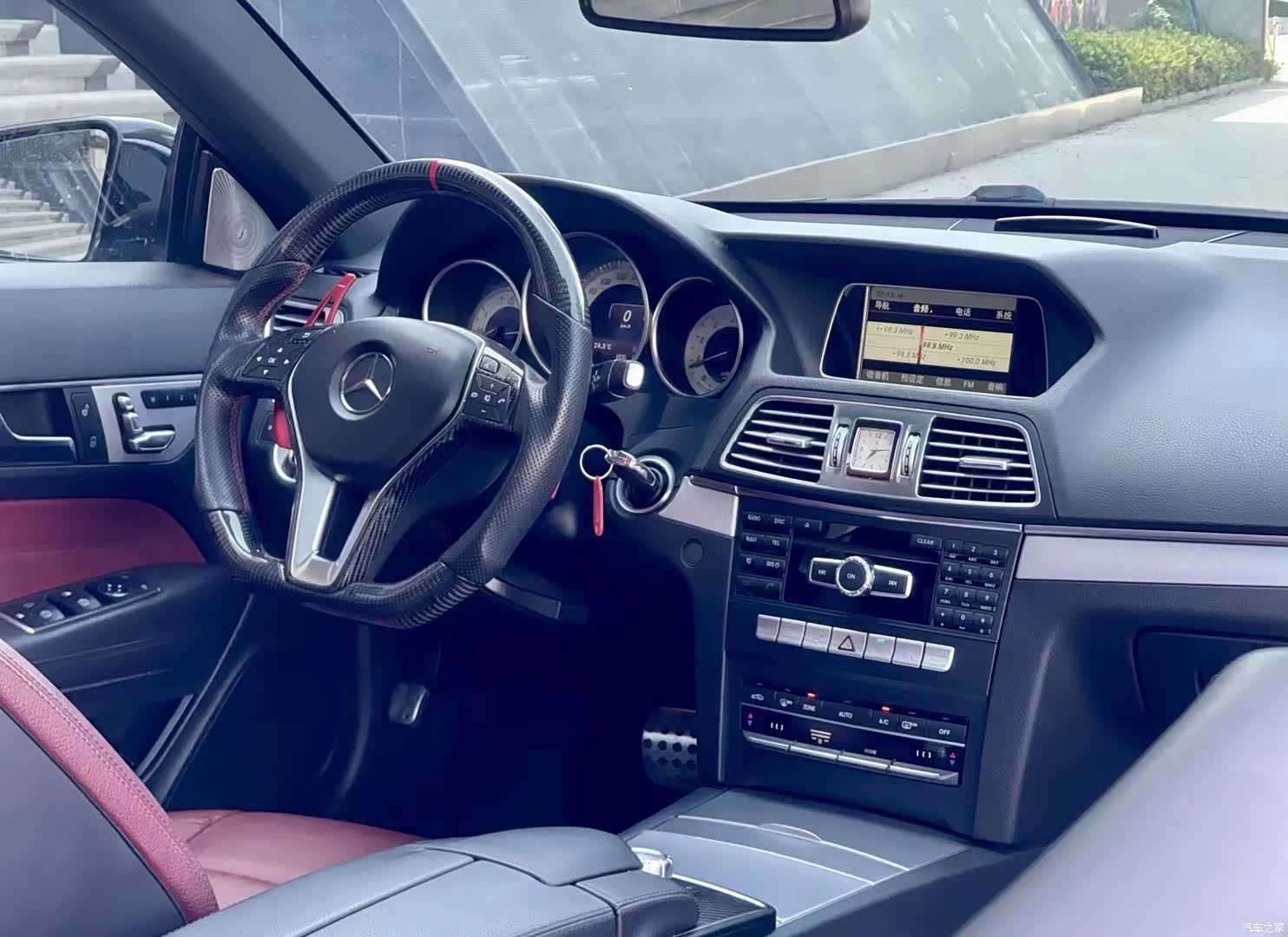Mercedes-Benz E-Class, 2015 9
