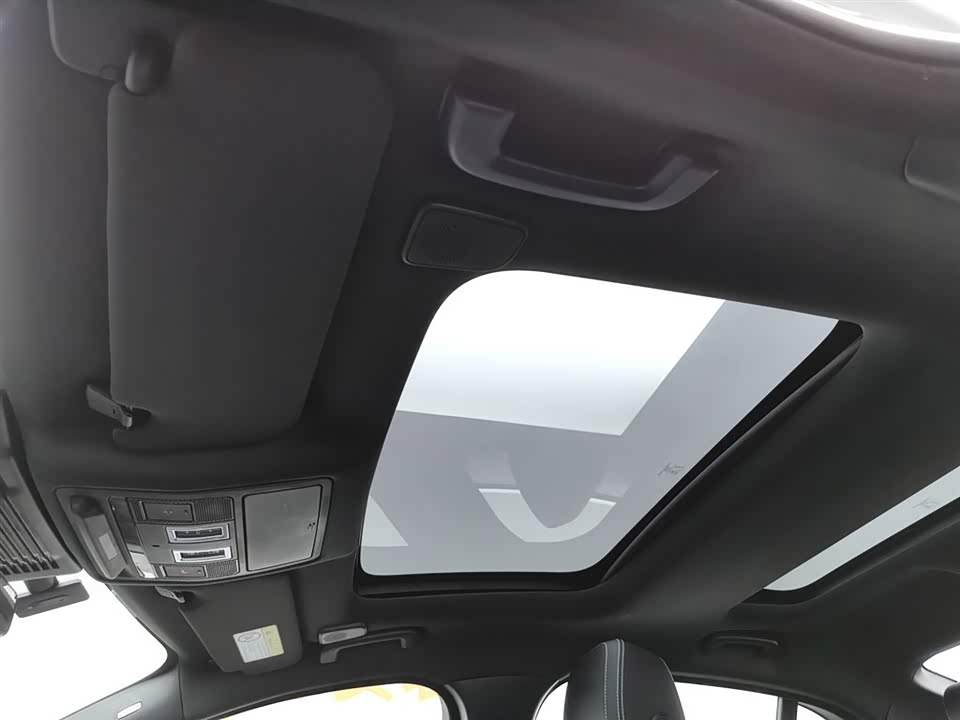 Jaguar XEL