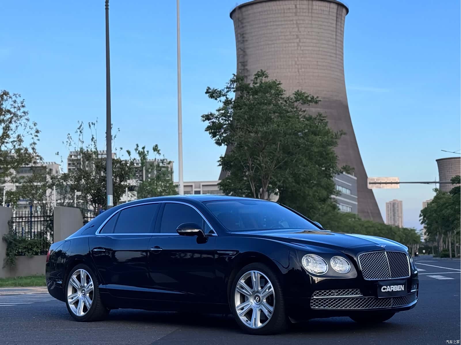 Bentley Flying Spur, 2017 2