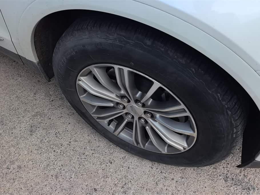 Cadillac XT5
