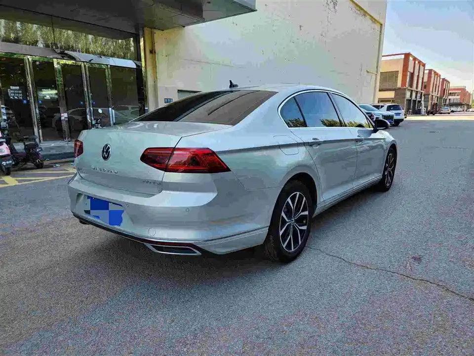 Volkswagen Magotan