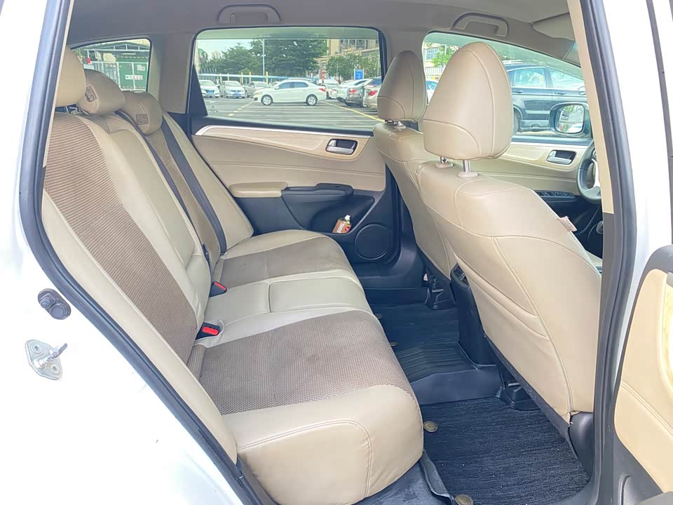 Honda Jade