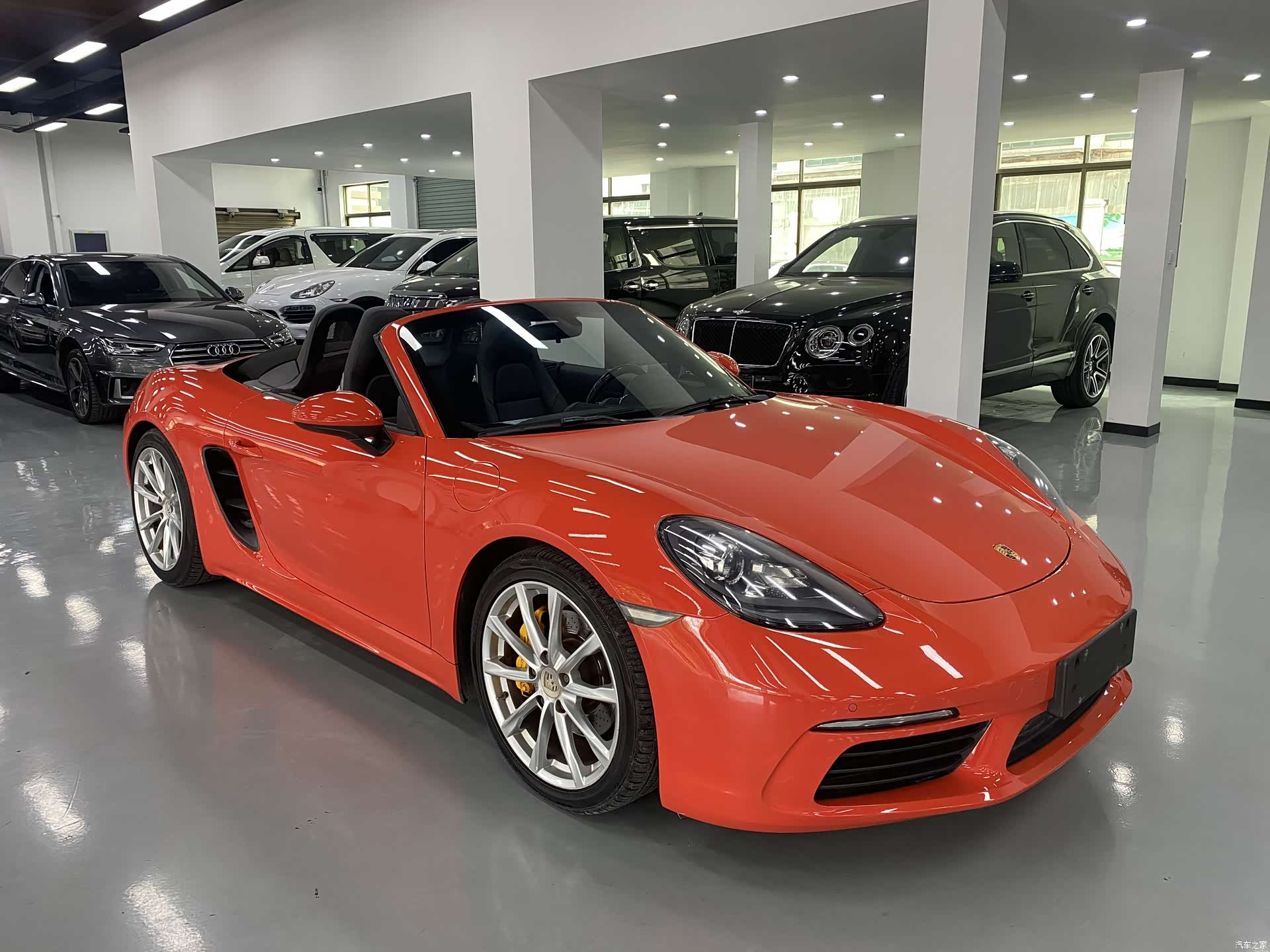 Porsche Boxster, 2017 10