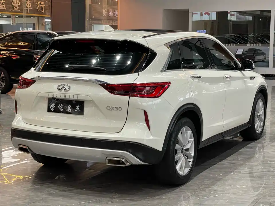 Infiniti QX50