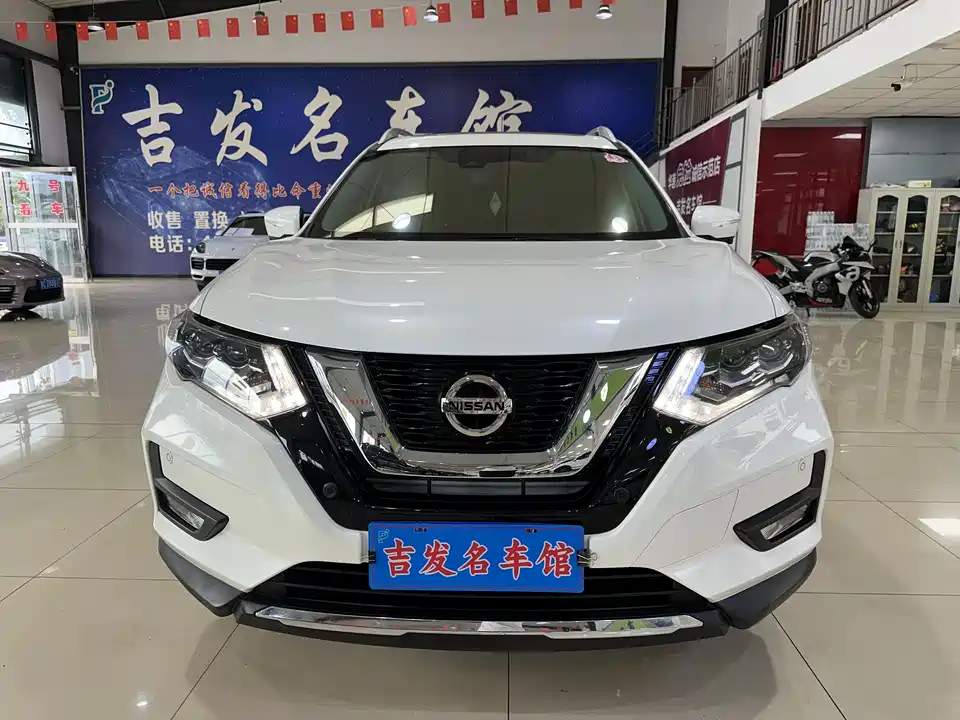 Nissan Qijun