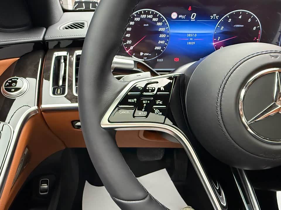Mercedes-Benz S-class Mercedes-Benz S-class