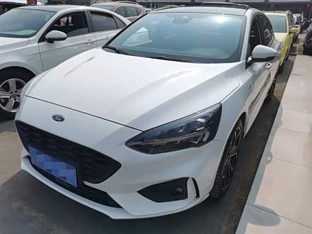 福克斯 2020款 三厢 ecoboost 180 自动st line