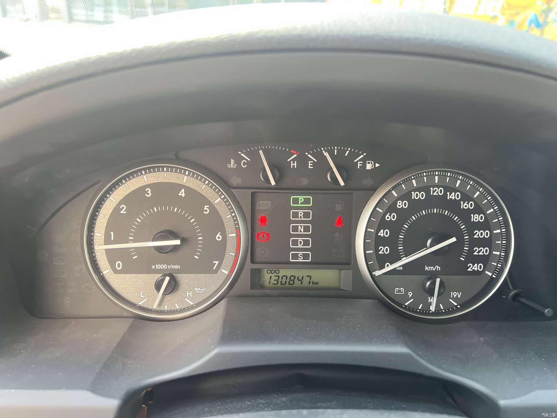 Toyota Land Cruiser, 2015 15