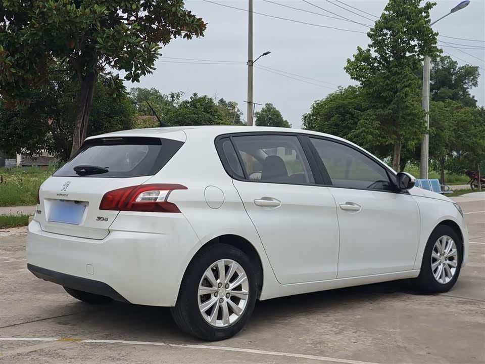 Peugeot 308S Peugeot 308S
