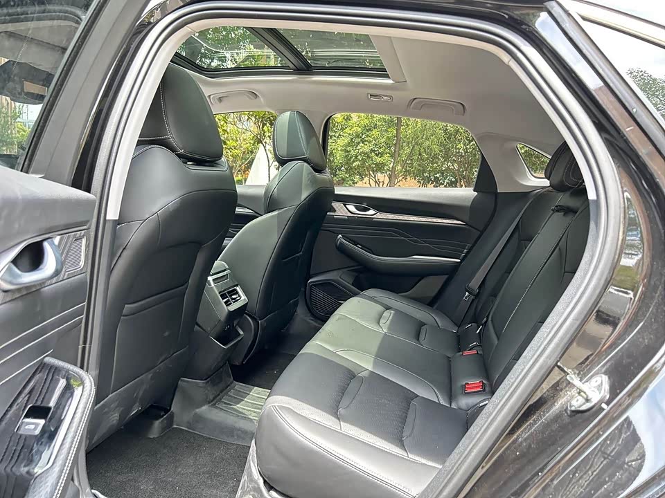 Geely Xingrui Geely Xingrui