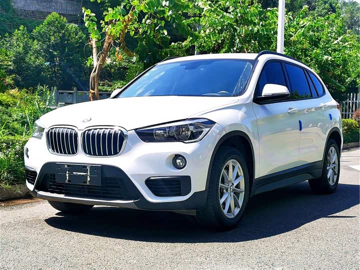 宝马x1 2019款 sdrive18li 时尚型