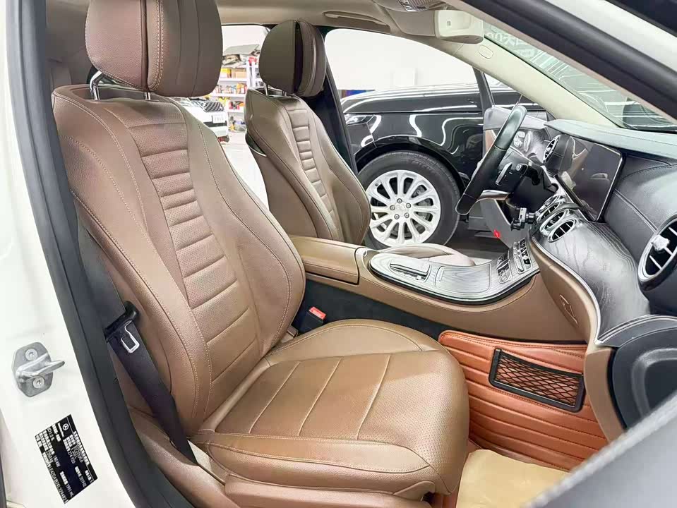 Mercedes-Benz E-class Mercedes-Benz E-class