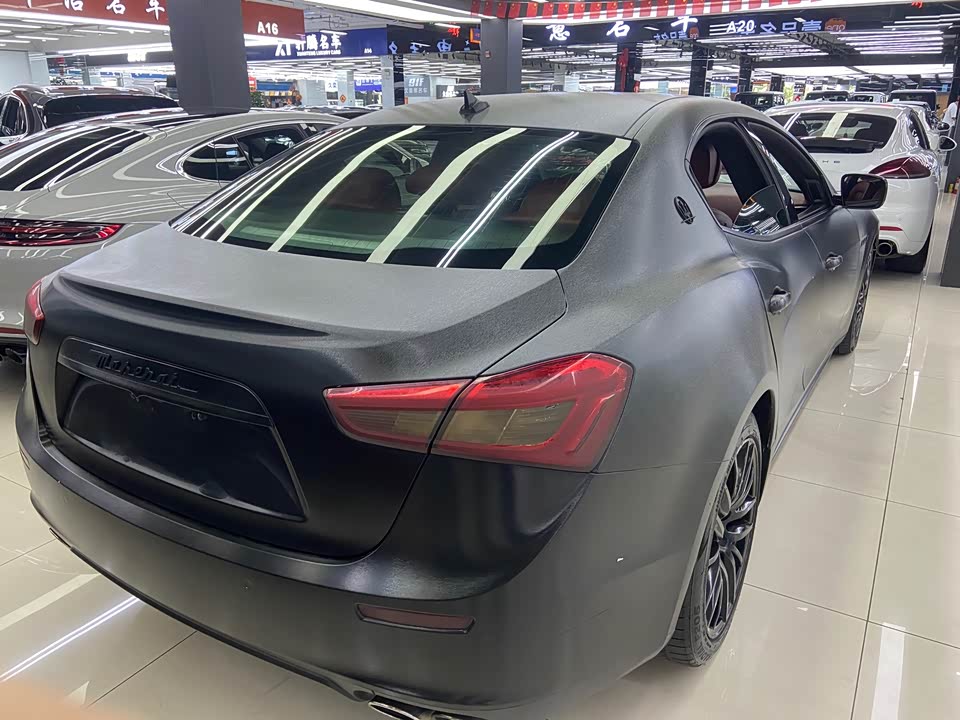Maserati Ghibli Maserati Ghibli