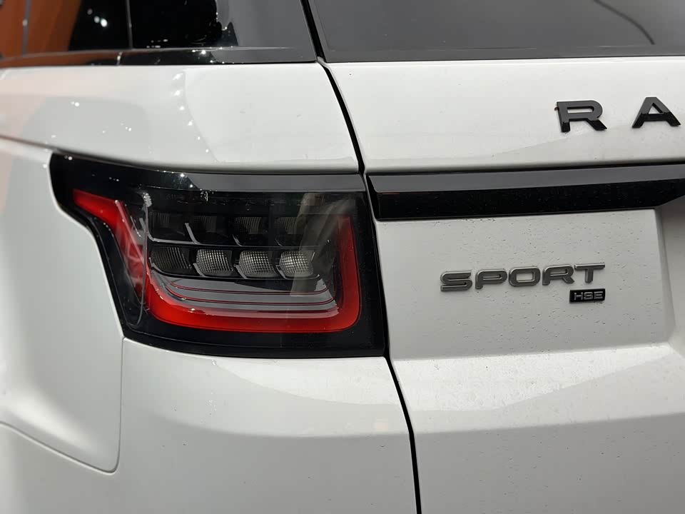 Land Rover Range Rover Sport Land Rover Range Rover Sport