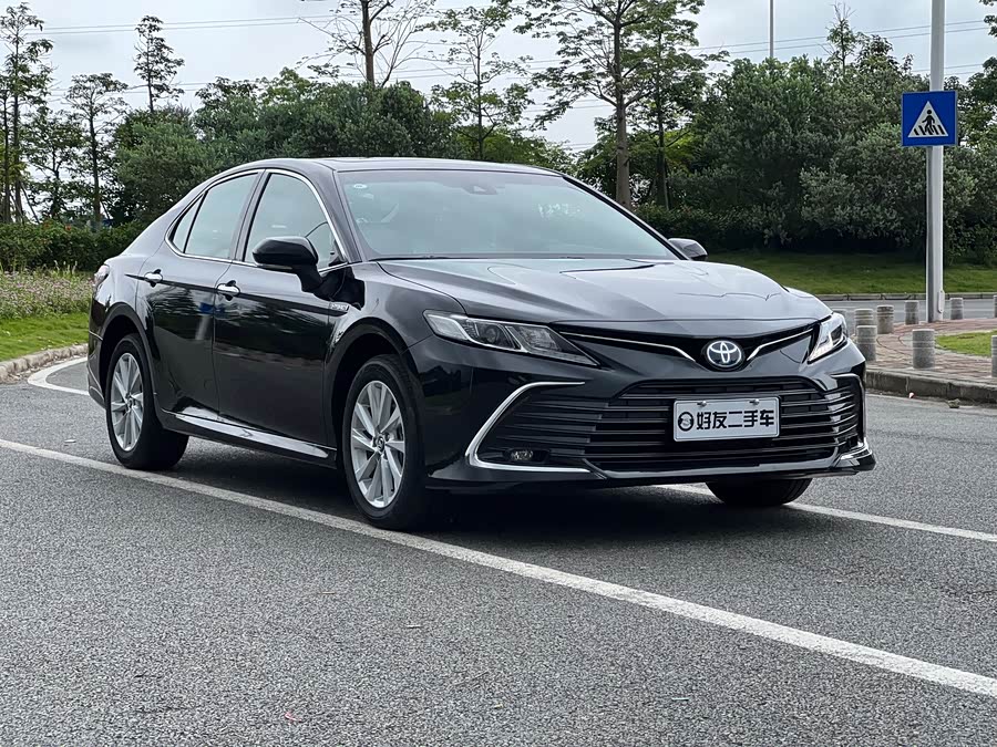 【东莞】凯美瑞 2021款 双擎 2.5hgvp 领先版_20.6800_二手车之家