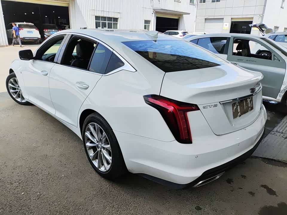 Cadillac CT5